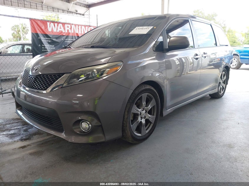 2017 Toyota Sienna