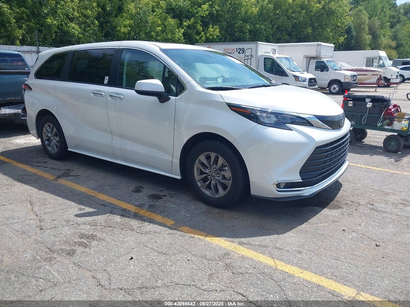 2024 Toyota Sienna