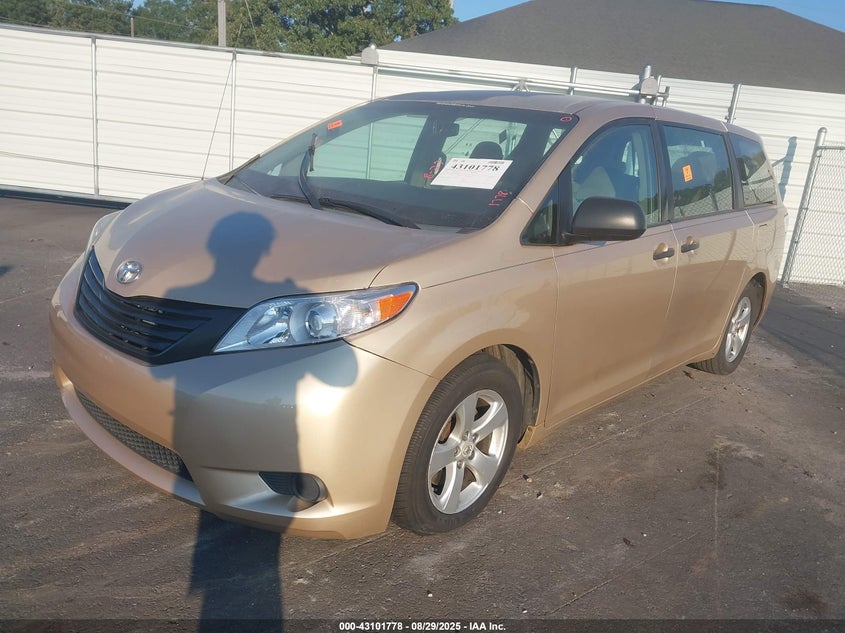2012 Toyota Sienna