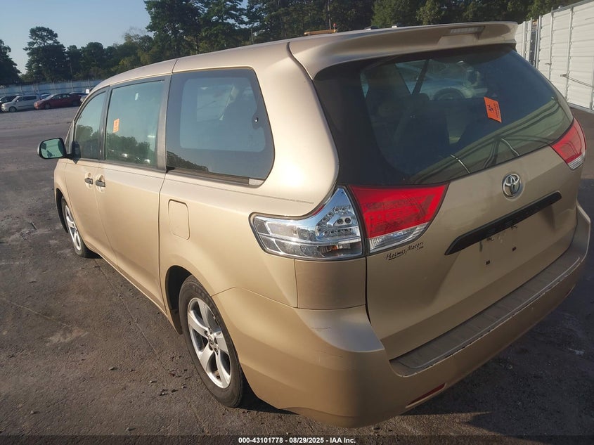 2012 Toyota Sienna