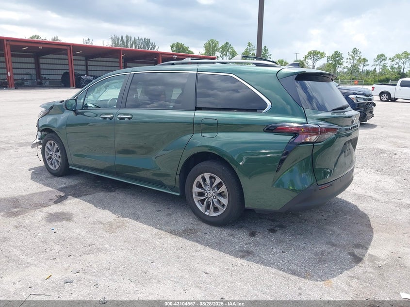 2023 Toyota Sienna