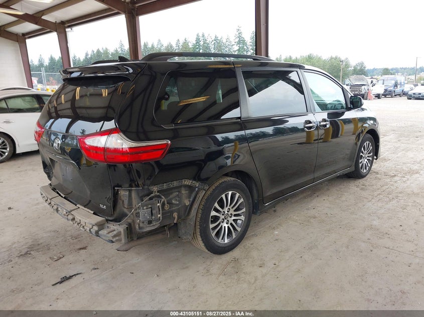 2018 Toyota Sienna