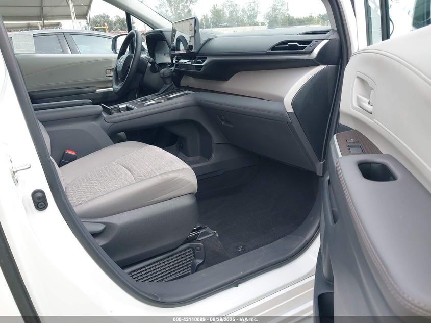 2024 Toyota Sienna