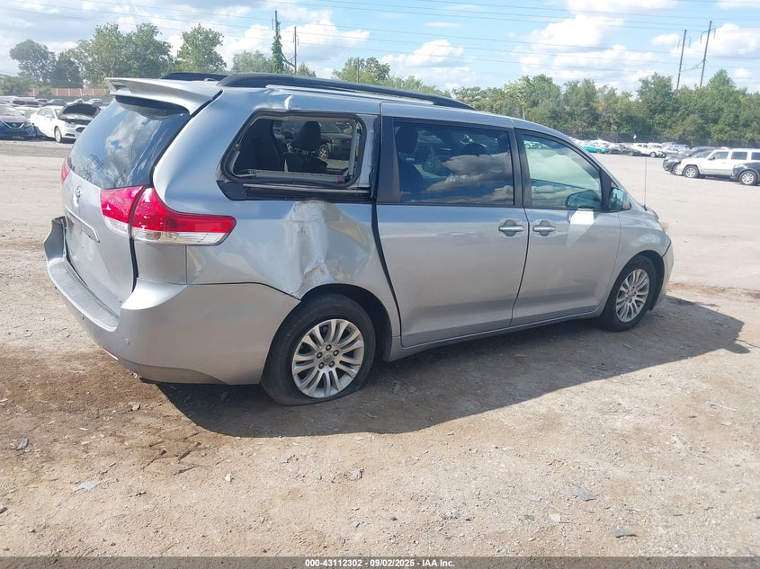 2014 Toyota Sienna