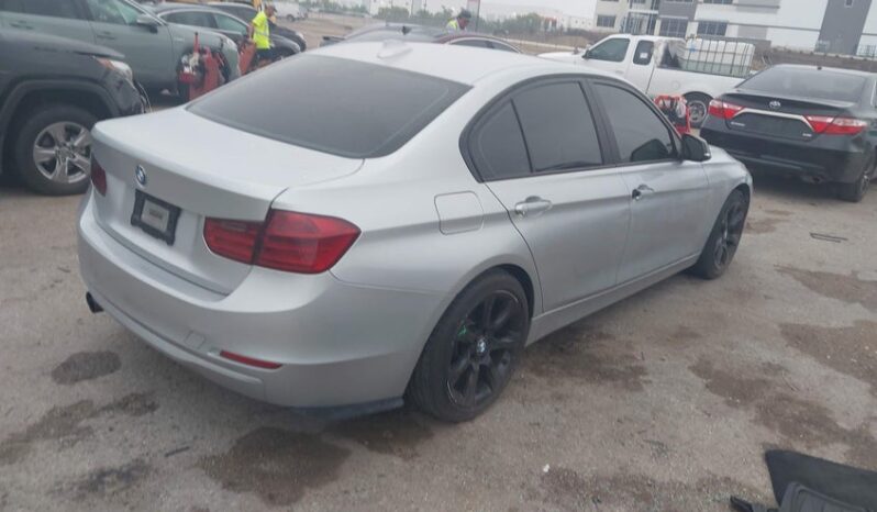 
								2013 BMW 3 series full									