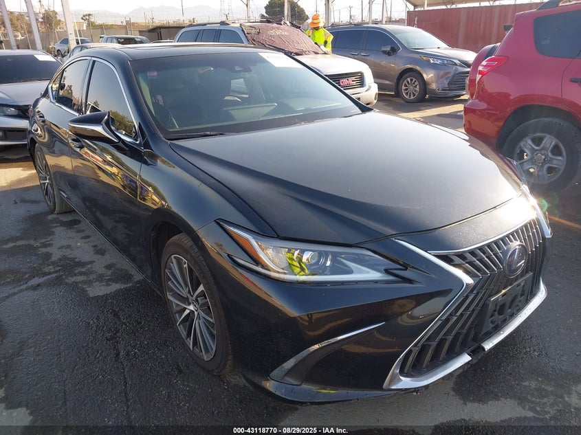 2022 Lexus Es 300h