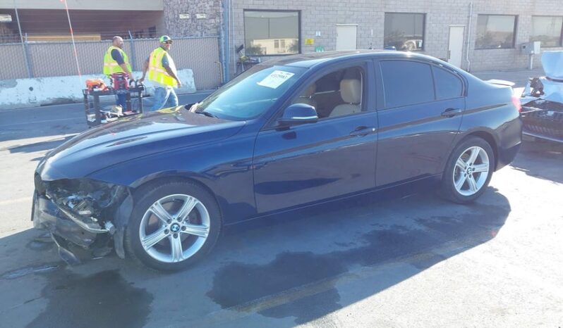 
								2013 BMW 3 series full									