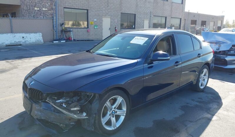 
								2013 BMW 3 series full									