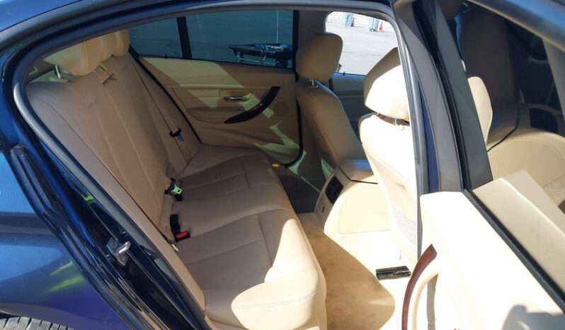 
								2013 BMW 3 series full									