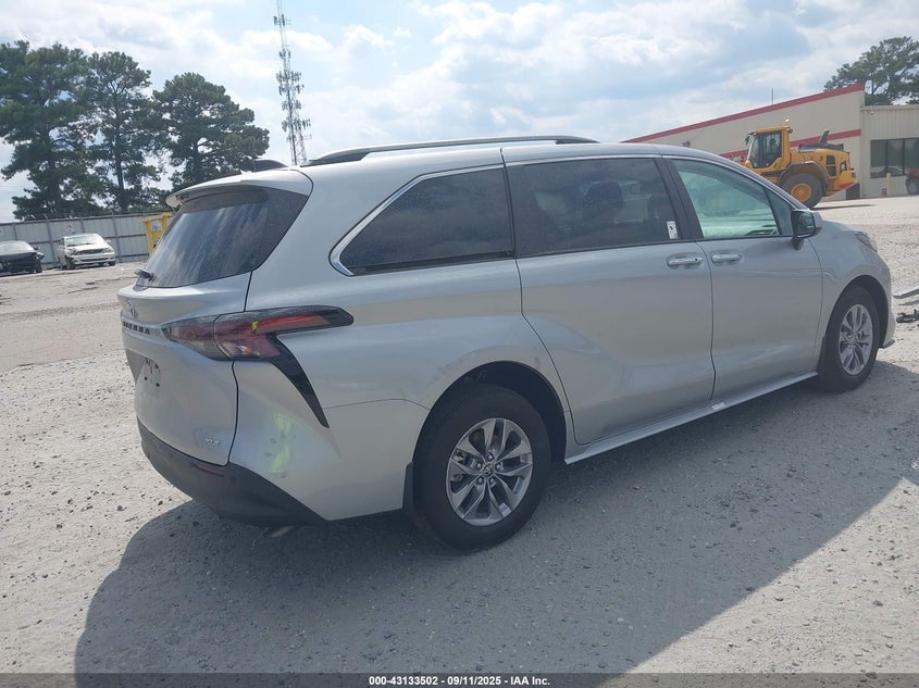 2025 Toyota Sienna