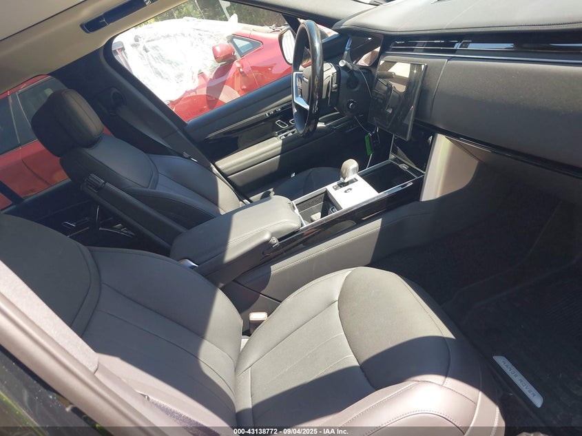 2025 Land rover RANGE ROVER