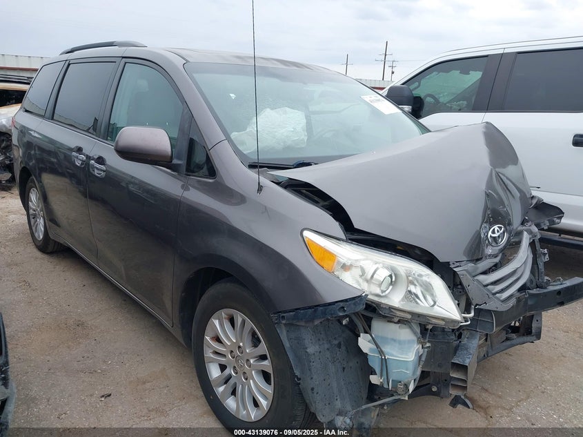 2013 Toyota Sienna