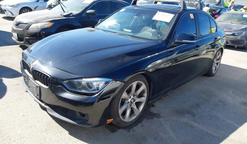 
								2013 BMW 3 series full									
