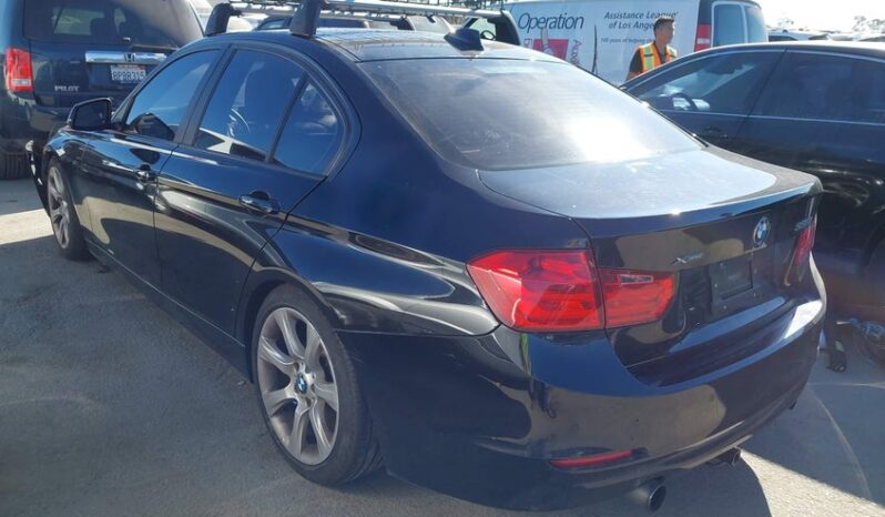 
								2013 BMW 3 series full									