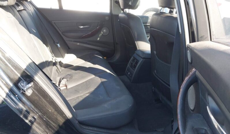 
								2013 BMW 3 series full									