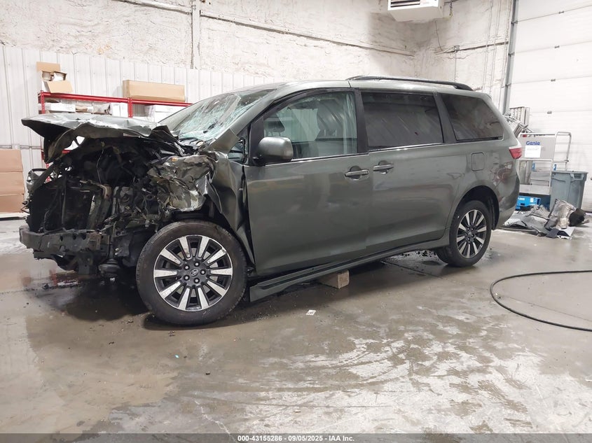 2018 Toyota Sienna