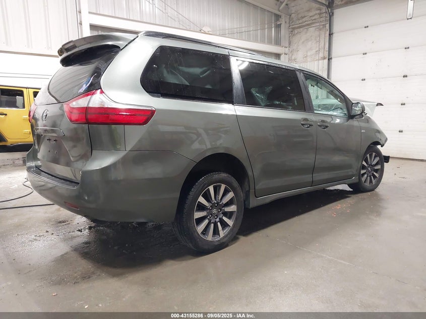 2018 Toyota Sienna