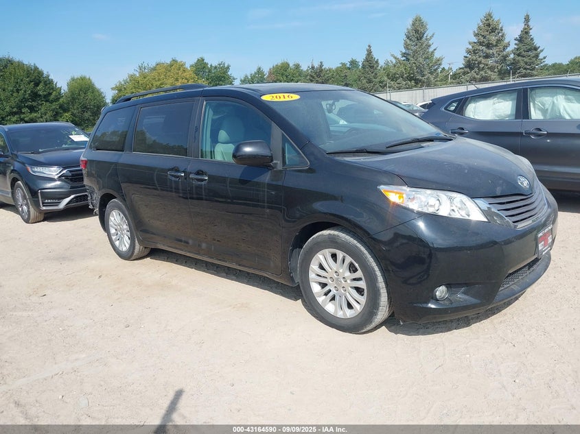 2016 Toyota Sienna
