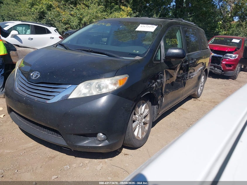 2012 Toyota Sienna