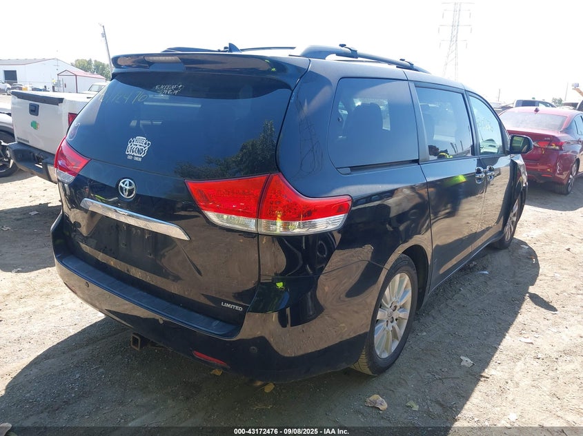 2012 Toyota Sienna