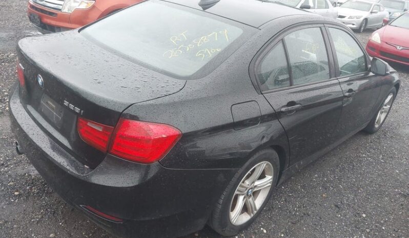 
								2013 BMW 3 series full									