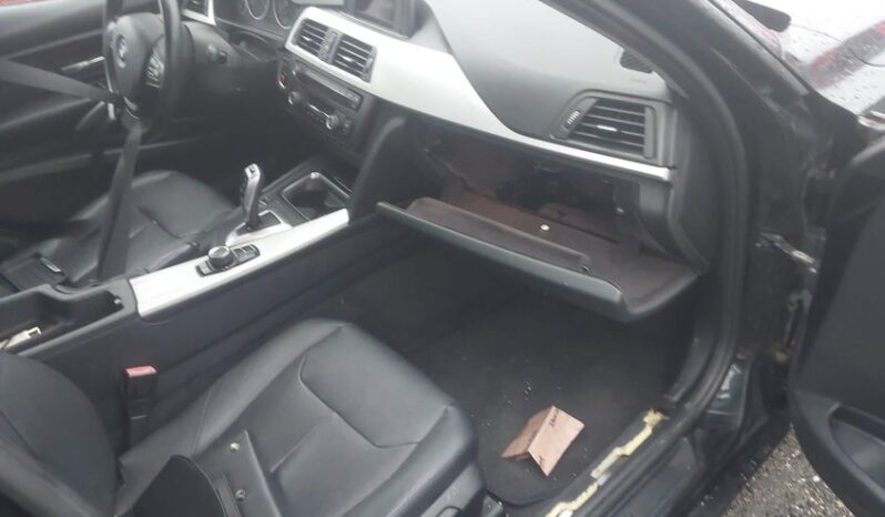 
								2013 BMW 3 series full									