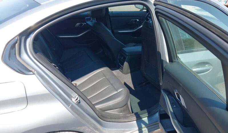 
								2023 BMW 3 series full									