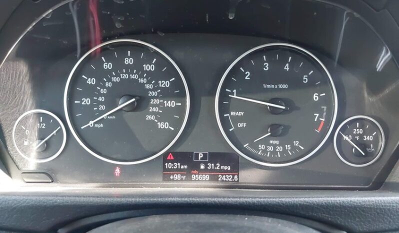 
								2013 BMW 3 series full									