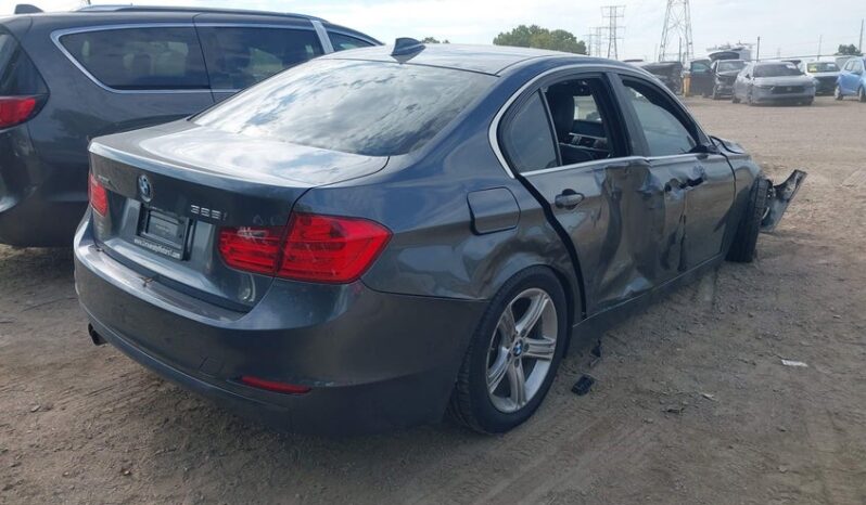 
								2015 BMW 3 series full									