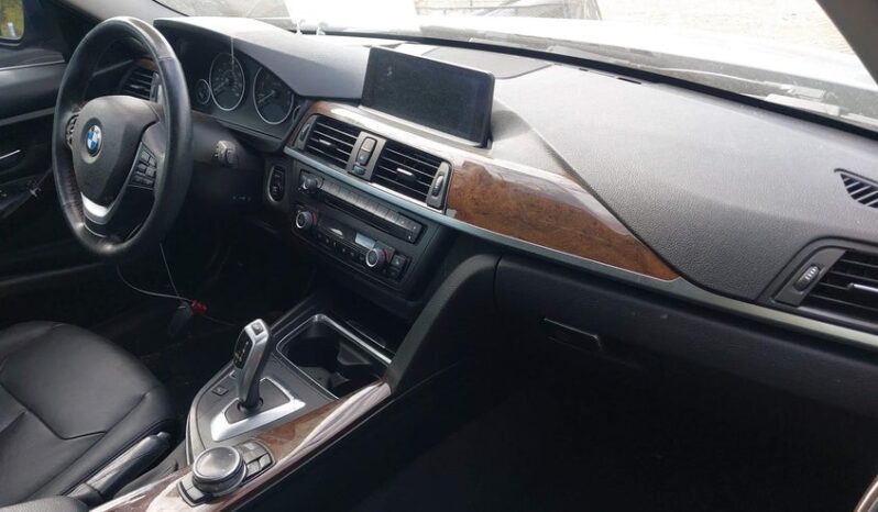 
								2015 BMW 3 series full									