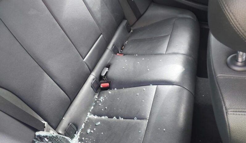 
								2015 BMW 3 series full									