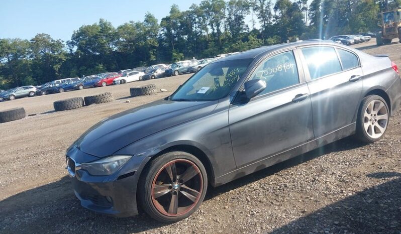 
								2014 BMW 3 series full									