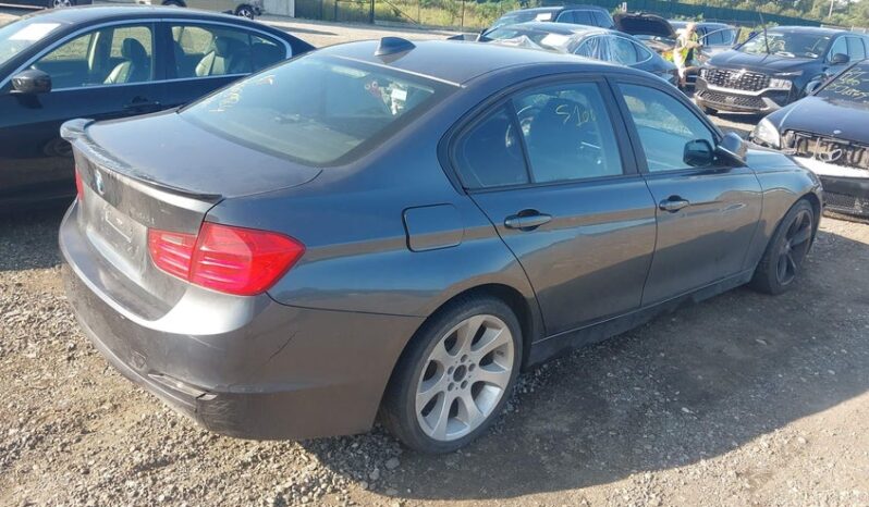 
								2014 BMW 3 series full									
