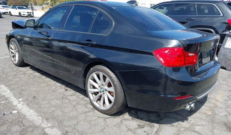 
								2013 BMW 3 series full									