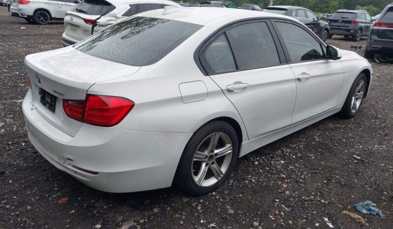 
								2013 BMW 3 series full									