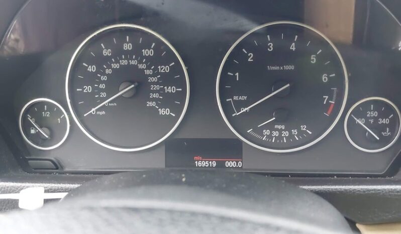 
								2013 BMW 3 series full									