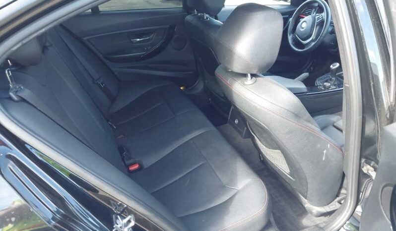 
								2012 BMW 3 series full									