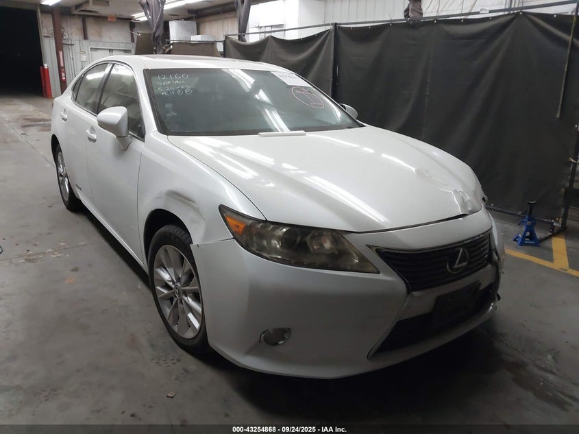 2013 Lexus Es 300h