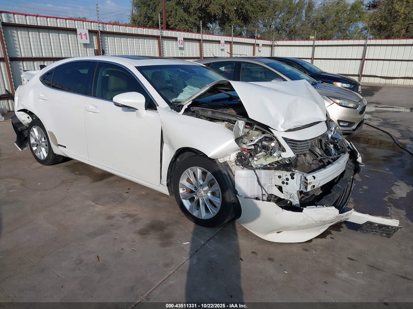 2014 Lexus Es 300h