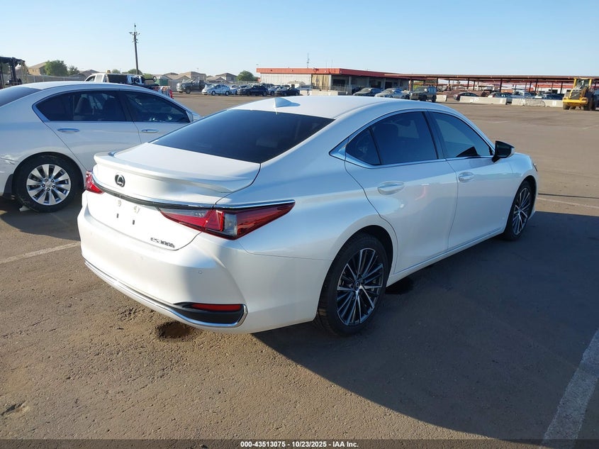 2023 Lexus Es 300h