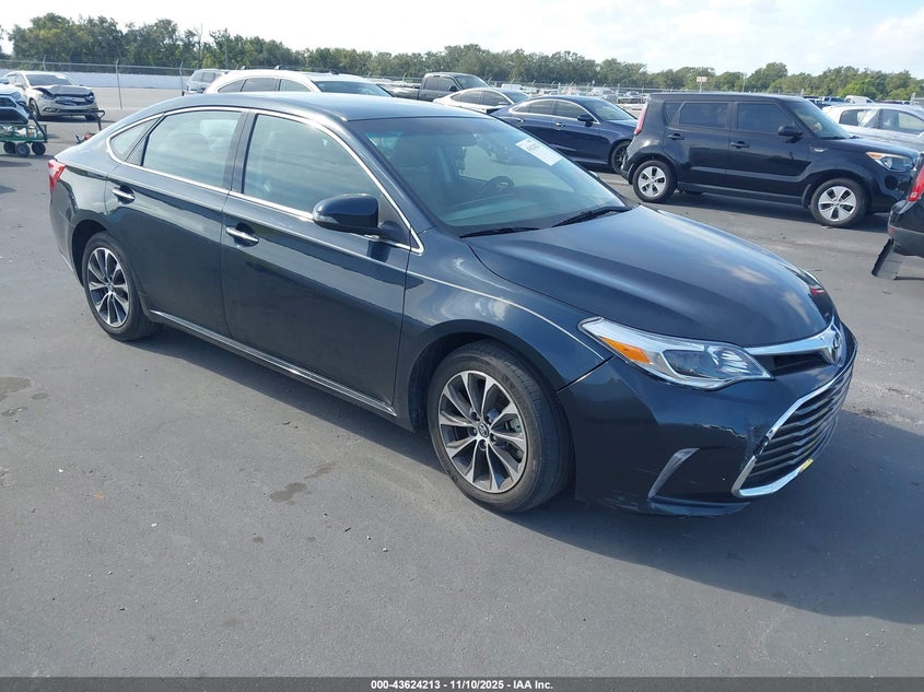 2016 Toyota Avalon