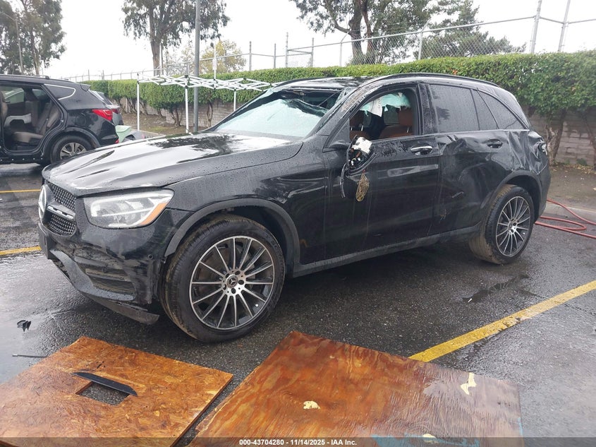 2021 Mercedes-benz Glc