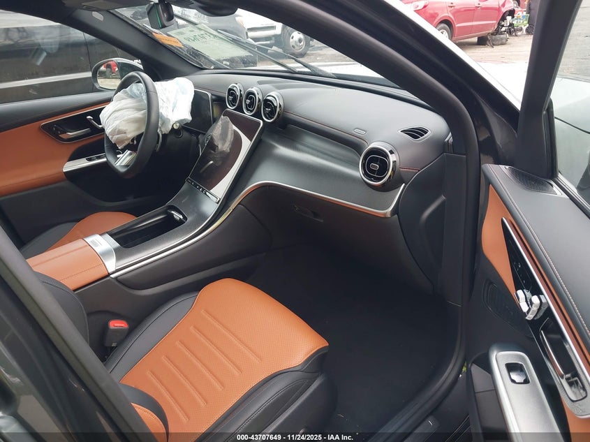 2024 Mercedes-benz Glc