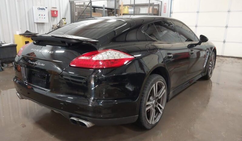 
								2011 Porsche Panamera full									