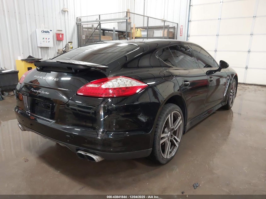 2011 Porsche Panamera