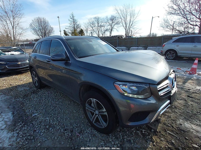 2016 Mercedes-benz Glc