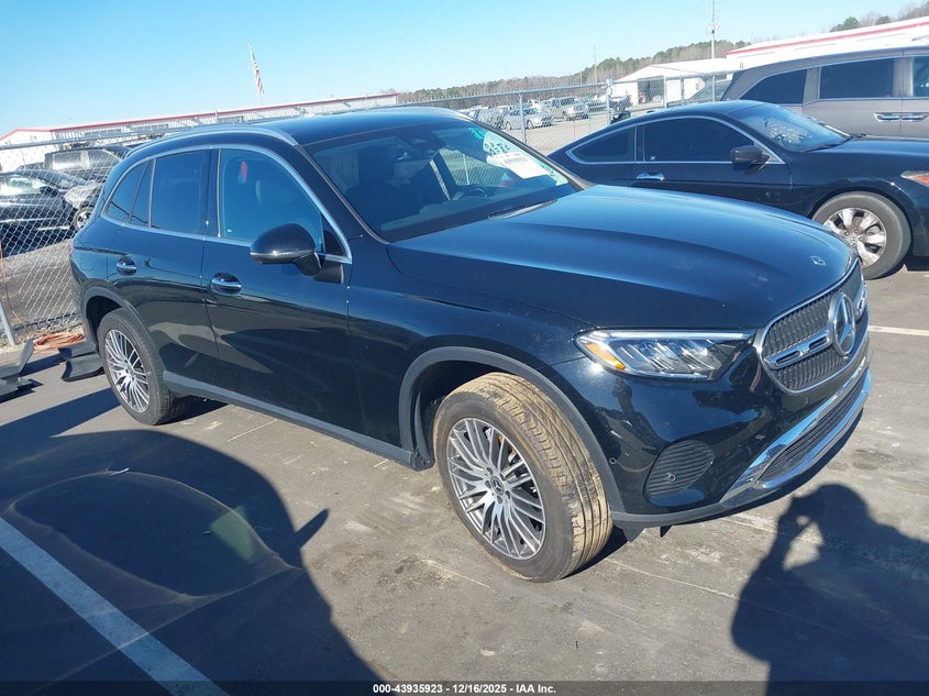 2024 Mercedes-benz Glc