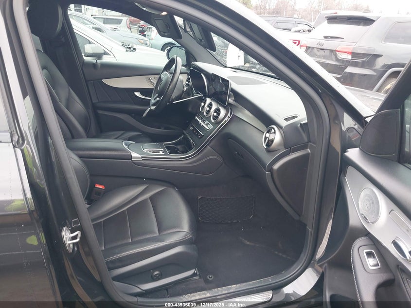 2020 Mercedes-benz Glc