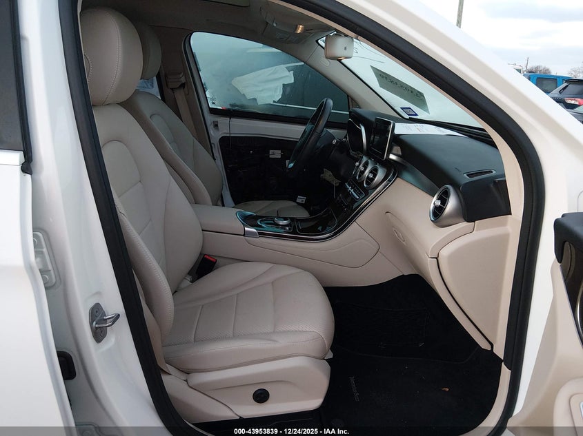 2018 Mercedes-benz Glc