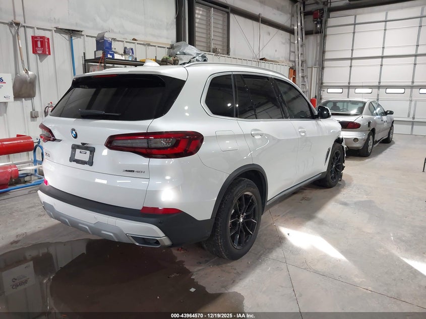 2022 BMW X5